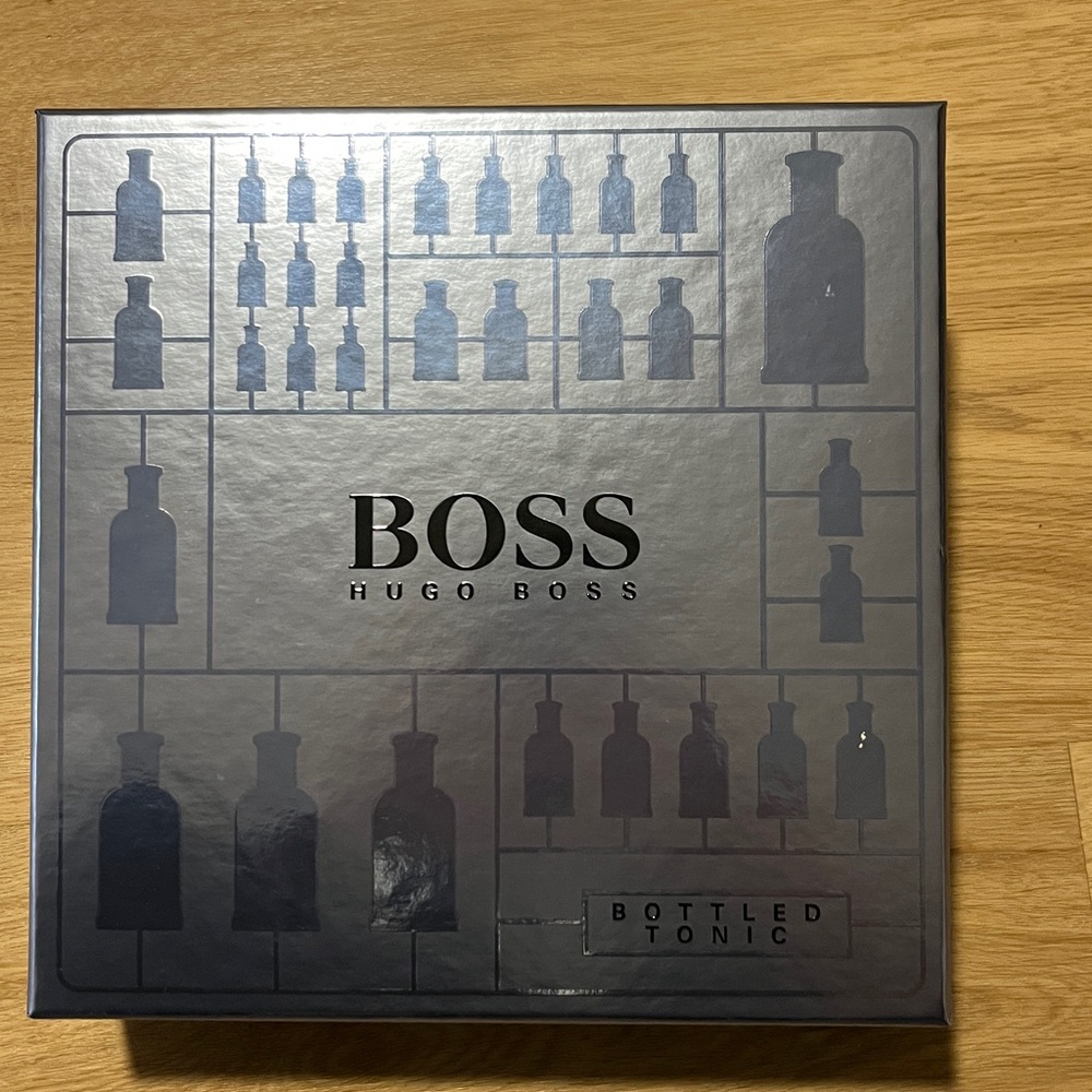 Hugo Boss Bottled Tonic set - Picture 2 of 4
